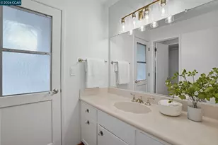 491 Butterfield Pl, Moraga, CA 94556 - Photo 22