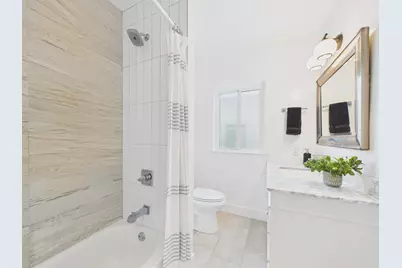 680 42nd St, Oakland, CA 94609 - Photo 30