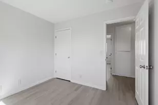 1371 Sunnycrest Cir, San Jose, CA 95122 - Photo 20