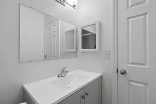 1371 Sunnycrest Cir, San Jose, CA 95122 - Photo 32