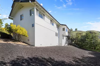 3964 Perie Ln, San Jose, CA 95132 - Photo 54