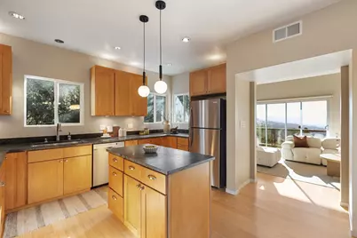 3964 Perie Ln, San Jose, CA 95132 - Photo 10