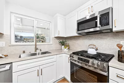 6107 Homer Ct, Pleasanton, CA 94588 - Photo 12