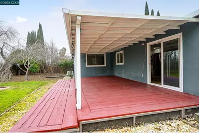 1593 Norine Dr, Pittsburg, CA 94565 - Photo 22