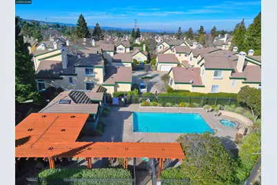 1295 Shell Cir, Clayton, CA 94517 - Photo 32