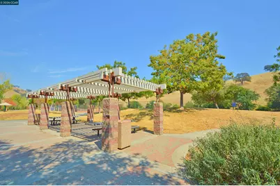 1295 Shell Cir, Clayton, CA 94517 - Photo 44