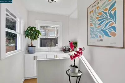 1515 Hampel St, Oakland, CA 94602 - Photo 16
