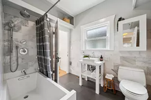 390 50th St, Oakland, CA 94609 - Photo 18