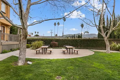 3925 Borgo Cmn, Fremont, CA 94538 - Photo 32