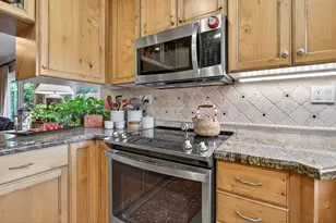 2229 Delucchi Dr, Pleasanton, CA 94588 - Photo 12