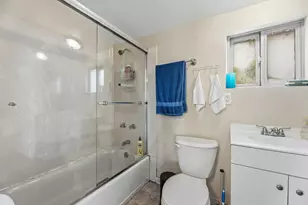 1813 Sacramento St, Berkeley, CA 94702 - Photo 16