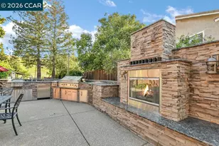 5308 Vista Point Ct, Concord, CA 94521 - Photo 20