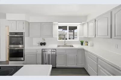 15744 Via Sonata, San Lorenzo, CA 94580 - Photo 12