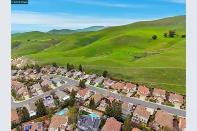 3056 Windmill Canyon Dr, Clayton, CA 94517 - Photo 36