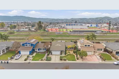 7724 Turquoise St, Dublin, CA 94568 - Photo 4