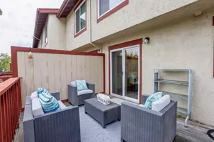 39904 Lindsay McDermott Ln, Fremont, CA 94538 - Photo 12