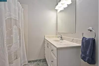 1013 Pleasant Valley Dr, Pleasant Hill, CA 94523 - Photo 20