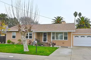 1013 Pleasant Valley Dr, Pleasant Hill, CA 94523 - Photo 1