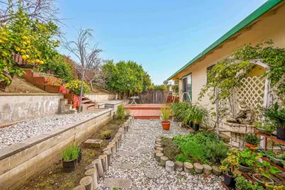19560 Stanton Ave, Castro Valley, CA 94546 - Photo 28