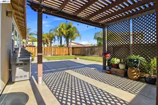 868 San Remo Ln, Mountain House, CA 95391 - Photo 26