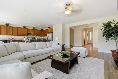 868 San Remo Ln, Mountain House, CA 95391 - Photo 4