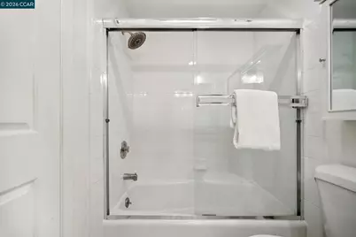 3058 Polk Street #3, San Francisco, CA 94109 - Photo 32