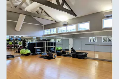 6400 Christie Ave #2215, Emeryville, CA 94608 - Photo 34