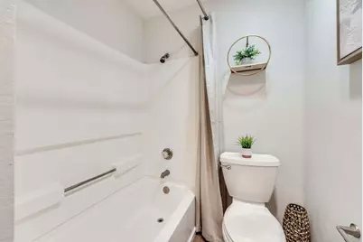 6400 Christie Ave #2215, Emeryville, CA 94608 - Photo 18