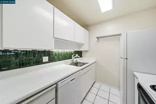 470 Civic Dr, Walnut Creek, CA 94596 - Photo 6