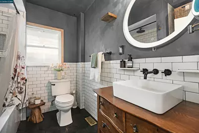 204 Alameda St, Vallejo, CA 94590 - Photo 12