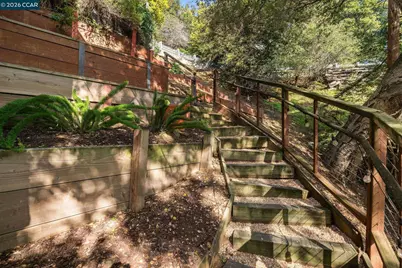 161 Panoramic Way, Berkeley, CA 94704 - Photo 38