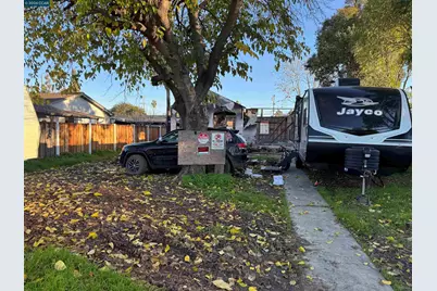 1860 Mayette Ave, Concord, CA 94520 - Photo 2