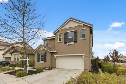 1703 Solano Court, Lathrop, CA 95330 - Photo 4