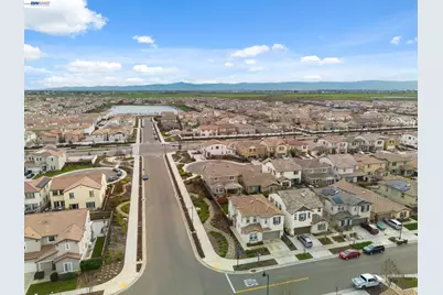 1703 Solano Court, Lathrop, CA 95330 - Photo 46
