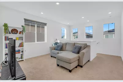 9 Cedar Ct, Pittsburg, CA 94565 - Photo 14