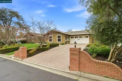 1011 Del Rio Way, Moraga, CA 94556 - Photo 2