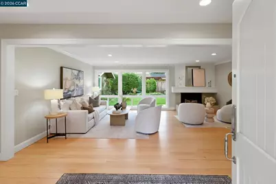 1011 Del Rio Way, Moraga, CA 94556 - Photo 4