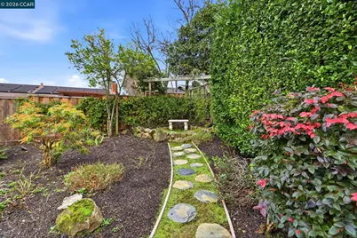 1011 Del Rio Way, Moraga, CA 94556 - Photo 40