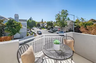 297 Del Valle Ct, Pleasanton, CA 94566 - Photo 30