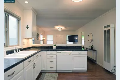 228 Arreba St., Martinez, CA 94553 - Photo 10