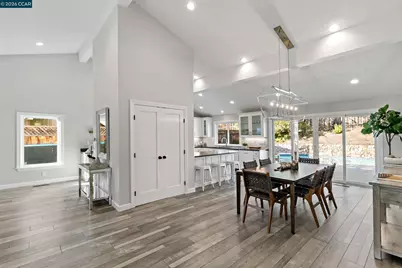 3624 Springer Ct, Walnut Creek, CA 94598 - Photo 10