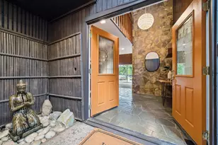 2835 Morley Dr, Oakland, CA 94611 - Photo 4