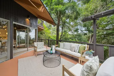 2835 Morley Dr, Oakland, CA 94611 - Photo 16