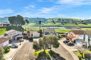 121 Fir Ct, Hercules, CA 94547 - Photo 46