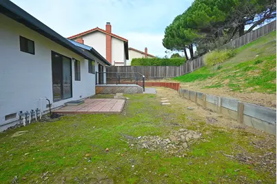 17764 Columbia Dr, Castro Valley, CA 94552 - Photo 14