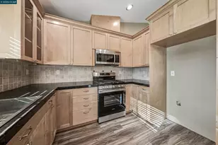 18357 Deer Hill Rd, Hidden Valley Lake, CA 95467 - Photo 18