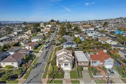5901 Burlingame Avenue, Richmond, CA 94804 - Photo 48