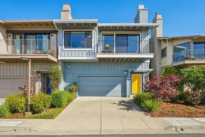 105 Starview Ct, Oakland, CA 94618 - Photo 2