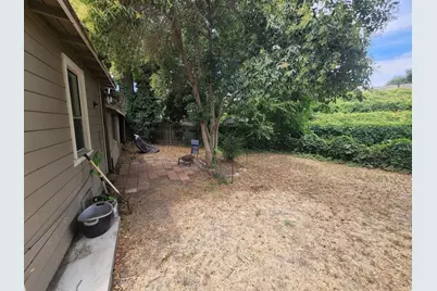 3249 B St, Sacramento, CA 95816 - Photo 4