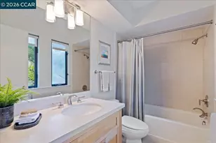 7 Doral Dr, Moraga, CA 94556 - Photo 22